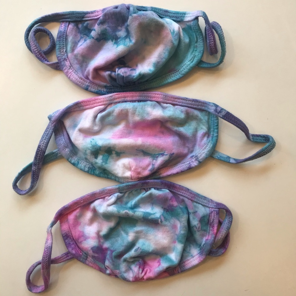 3 for $25 Unicorn color tie dye masks🦄 face masks